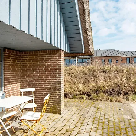 7 Person In Ulfborg-by Traum *